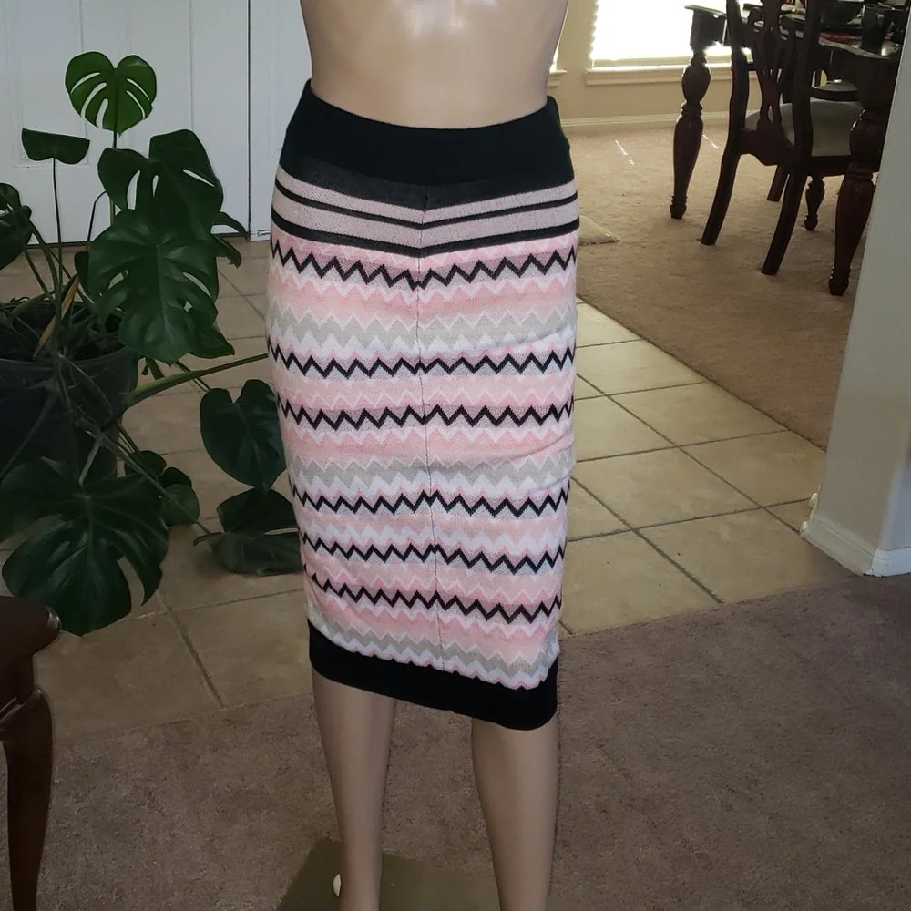 7th Avenue s heart beat zig zag stretch convertible tube sweater skirt/ dress - Picture 3 of 9